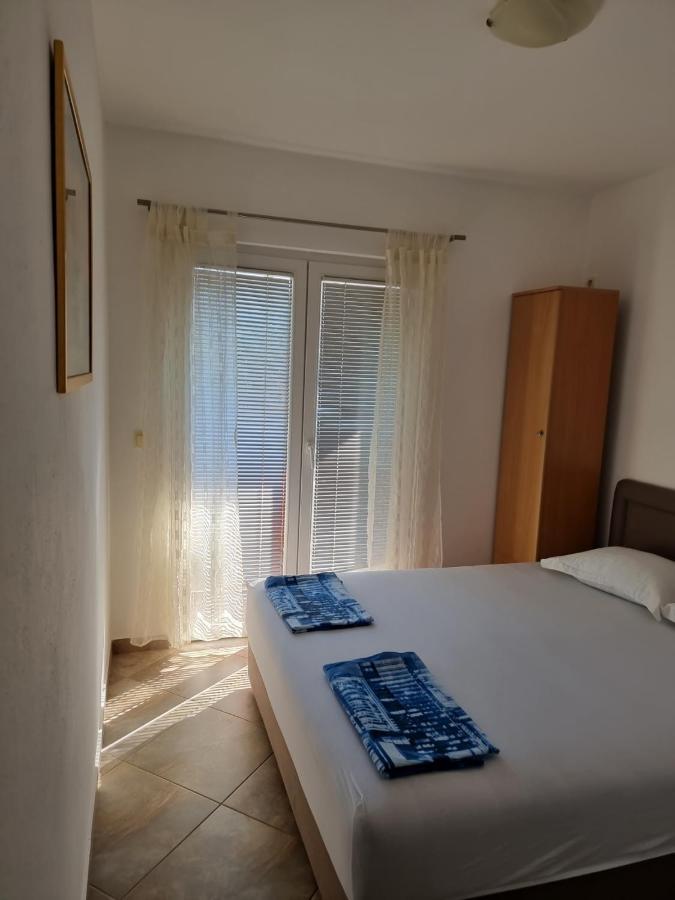 Apartments Vranes Tivat Exterior photo