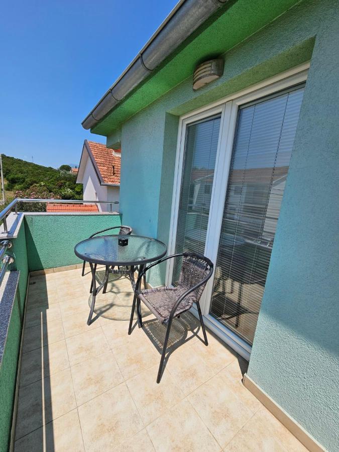 Apartments Vranes Tivat Exterior photo