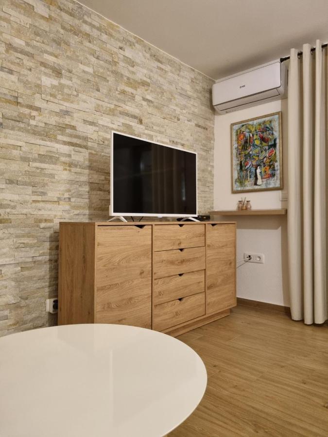 Apartments Vranes Tivat Exterior photo