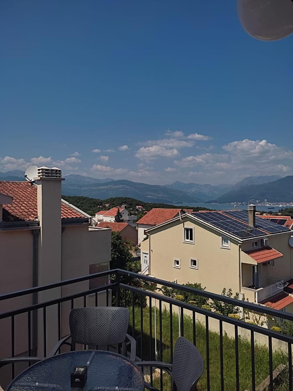 Apartments Vranes Tivat Exterior photo